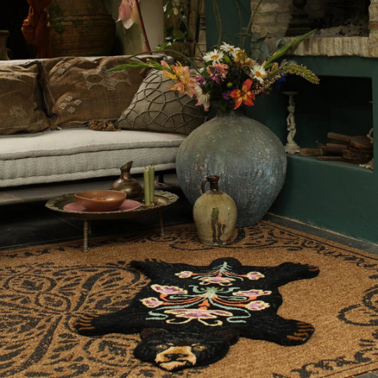 Black Bear Hand Tufted Rug